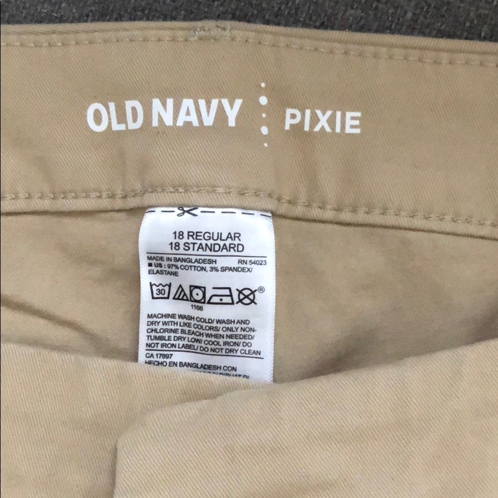 Chinos